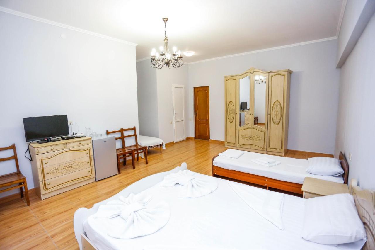 Hotel Sabina Gagra Bagian luar foto