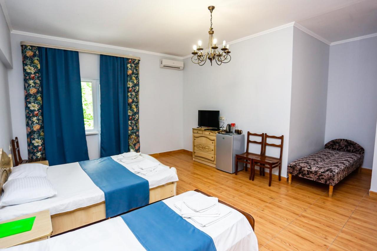 Hotel Sabina Gagra Bagian luar foto