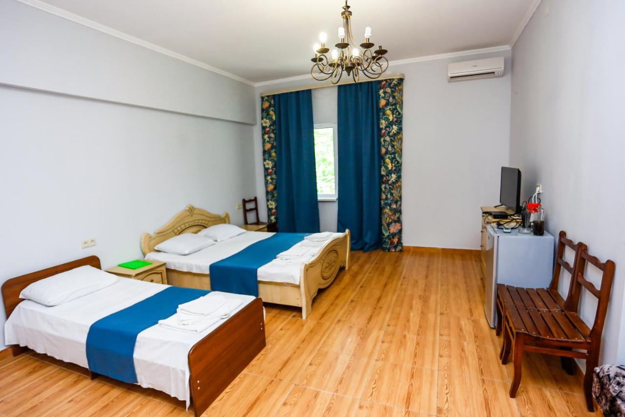 Hotel Sabina Gagra Bagian luar foto