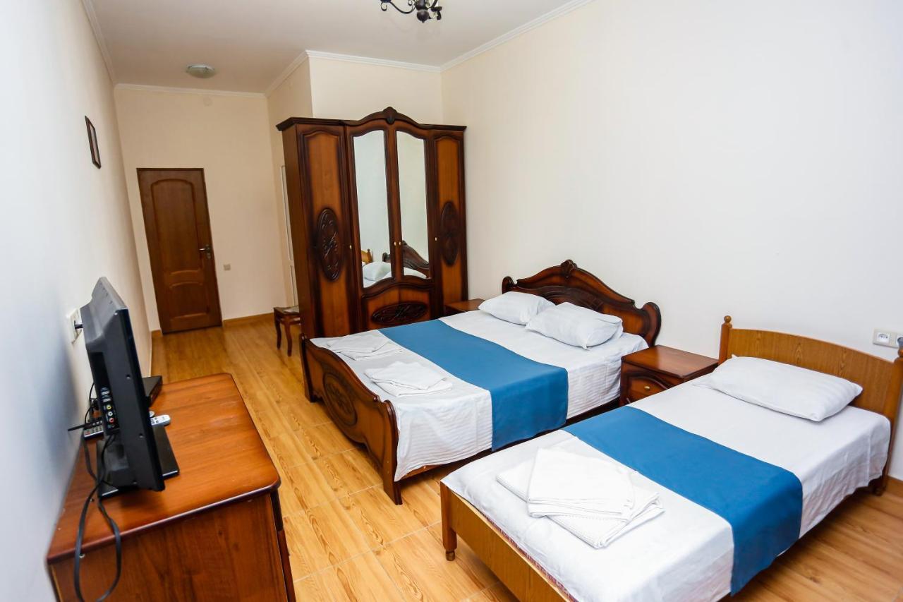 Hotel Sabina Gagra Bagian luar foto